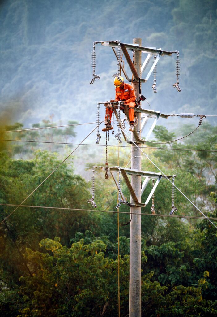 lineman salary